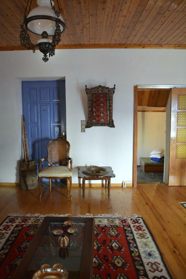 Petroto House Guest House Fragkades ภายนอก รูปภาพ